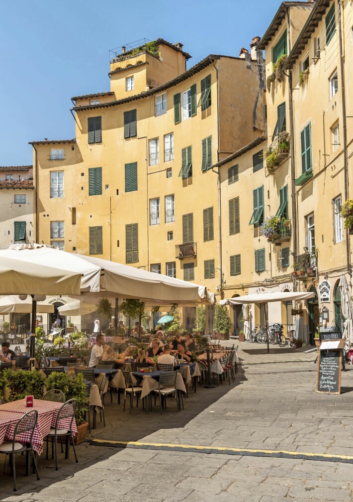 Luccan historiallinen keskusta on henkeäsalpaavan idyllinen.